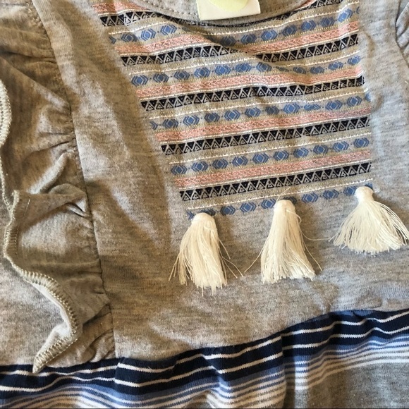 🎉3 For 15$🎉 Tasseled Ruffled Multicolor Striped Gray Baby Dress Size 6 M - Picture 5 of 5